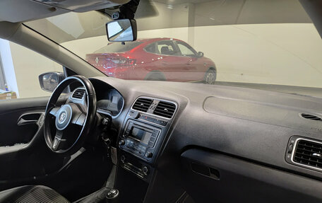 Volkswagen Polo VI (EU Market), 2013 год, 835 000 рублей, 13 фотография
