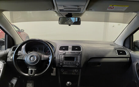 Volkswagen Polo VI (EU Market), 2013 год, 835 000 рублей, 17 фотография
