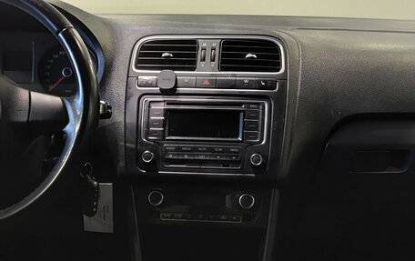Volkswagen Polo VI (EU Market), 2013 год, 835 000 рублей, 18 фотография