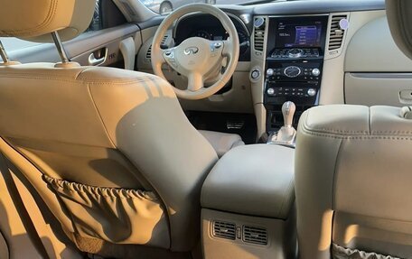 Infiniti FX II, 2011 год, 2 500 000 рублей, 8 фотография