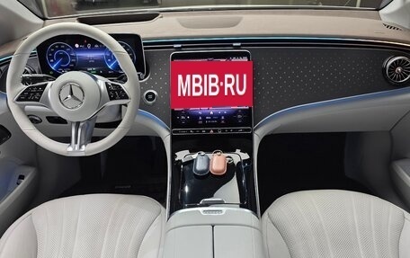 Mercedes-Benz EQE, 2023 год, 7 657 860 рублей, 5 фотография