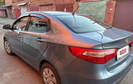 KIA Rio III рестайлинг, 2013 год, 800 000 рублей, 2 фотография