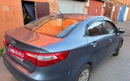 KIA Rio III рестайлинг, 2013 год, 800 000 рублей, 3 фотография