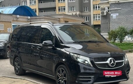 Mercedes-Benz V-Класс, 2021 год, 1 900 000 рублей, 20 фотография