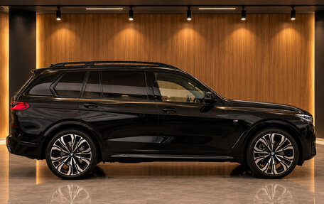 BMW X7, 2024 год, 14 300 000 рублей, 2 фотография