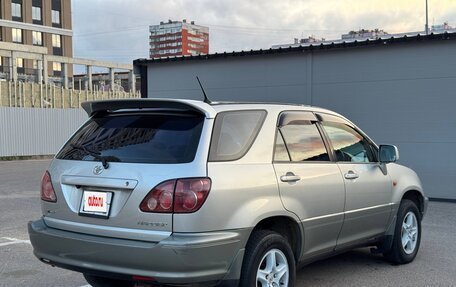 Toyota Harrier, 2000 год, 675 000 рублей, 4 фотография