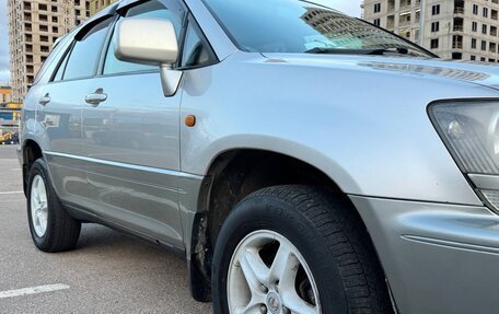 Toyota Harrier, 2000 год, 675 000 рублей, 10 фотография