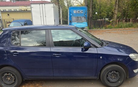Skoda Fabia II, 2012 год, 490 000 рублей, 3 фотография