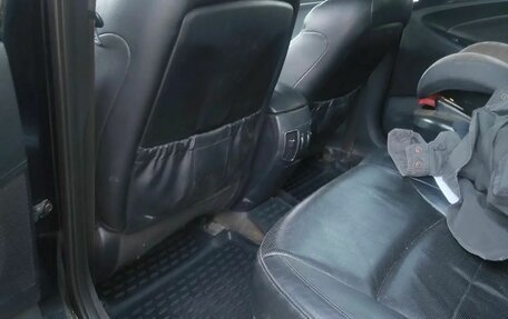 Hyundai Sonata VI, 2011 год, 690 000 рублей, 9 фотография