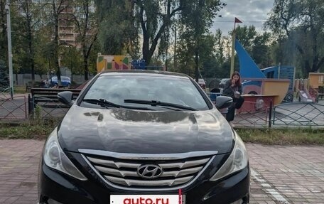 Hyundai Sonata VI, 2011 год, 690 000 рублей, 8 фотография