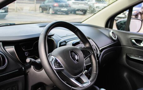 Renault Kaptur I рестайлинг, 2021 год, 1 850 000 рублей, 6 фотография