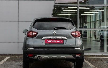 Renault Kaptur I рестайлинг, 2021 год, 1 850 000 рублей, 4 фотография