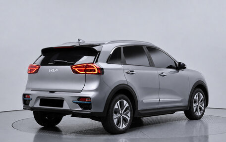 KIA Niro I, 2021 год, 2 140 000 рублей, 3 фотография
