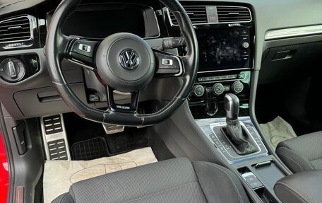 Volkswagen Golf R VII, 2019 год, 2 830 000 рублей, 14 фотография