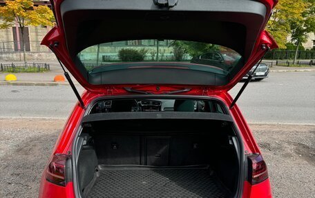 Volkswagen Golf R VII, 2019 год, 2 830 000 рублей, 18 фотография