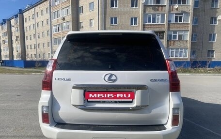Lexus GX II, 2011 год, 2 500 000 рублей, 2 фотография