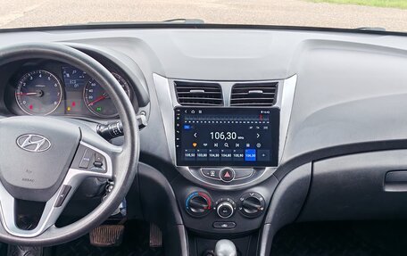 Hyundai Solaris II рестайлинг, 2012 год, 779 000 рублей, 10 фотография