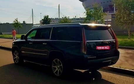 Cadillac Escalade IV, 2016 год, 4 800 000 рублей, 2 фотография