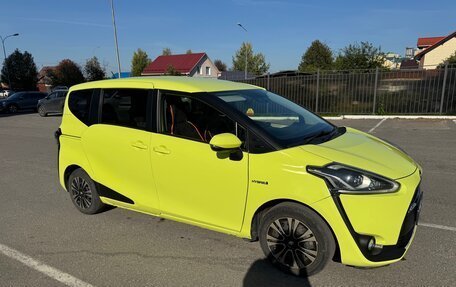 Toyota Sienta II, 2016 год, 1 300 000 рублей, 1 фотография