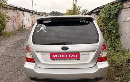 Subaru Forester, 2006 год, 600 000 рублей, 3 фотография
