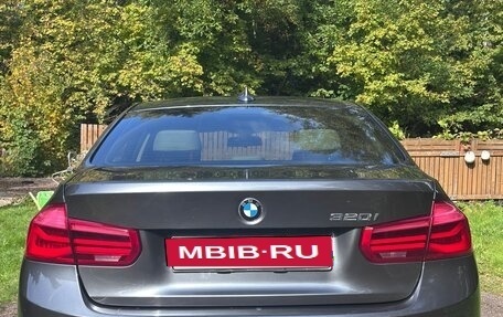 BMW 3 серия, 2016 год, 1 850 000 рублей, 3 фотография