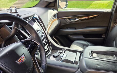 Cadillac Escalade IV, 2016 год, 3 700 000 рублей, 7 фотография