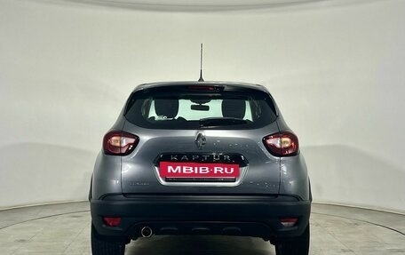 Renault Kaptur I рестайлинг, 2019 год, 1 630 000 рублей, 3 фотография