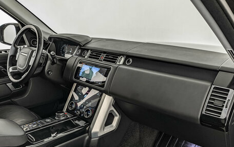 Land Rover Range Rover IV рестайлинг, 2018 год, 6 300 000 рублей, 12 фотография