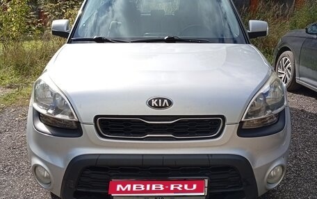 KIA Soul I рестайлинг, 2013 год, 860 000 рублей, 1 фотография
