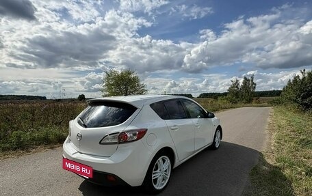 Mazda 3, 2011 год, 950 000 рублей, 3 фотография