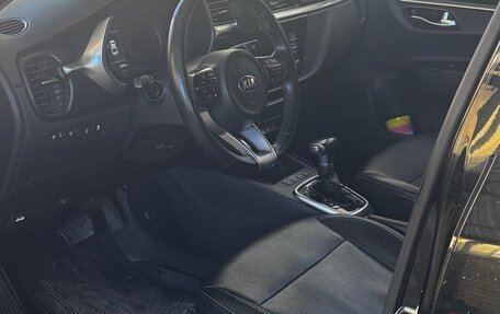 KIA Rio IV, 2021 год, 1 619 000 рублей, 5 фотография