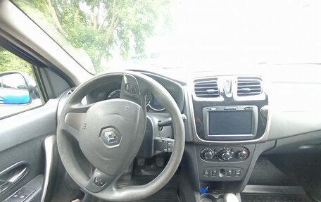 Renault Logan II, 2014 год, 410 000 рублей, 2 фотография