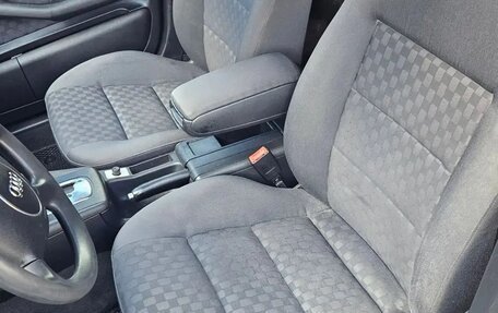 Audi A6, 2002 год, 620 000 рублей, 11 фотография