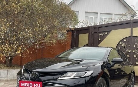Toyota Camry, 2020 год, 3 650 000 рублей, 16 фотография