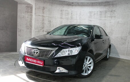 Toyota Camry, 2014 год, 1 565 000 рублей, 1 фотография