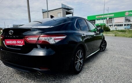 Toyota Camry, 2023 год, 3 320 000 рублей, 7 фотография