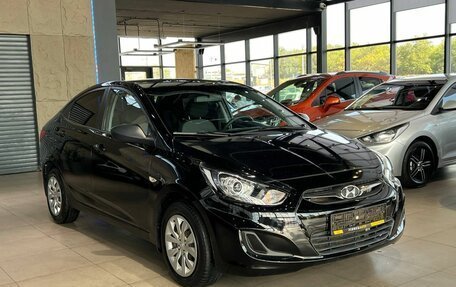Hyundai Solaris II рестайлинг, 2013 год, 680 000 рублей, 3 фотография
