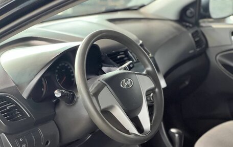 Hyundai Solaris II рестайлинг, 2013 год, 680 000 рублей, 7 фотография