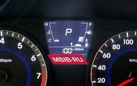 Hyundai Solaris II рестайлинг, 2013 год, 680 000 рублей, 12 фотография