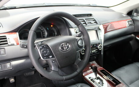 Toyota Camry, 2014 год, 1 565 000 рублей, 10 фотография
