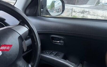 Mitsubishi Outlander III рестайлинг 3, 2010 год, 1 700 000 рублей, 16 фотография
