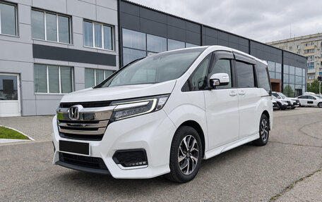 Honda Stepwgn IV, 2020 год, 2 100 000 рублей, 3 фотография