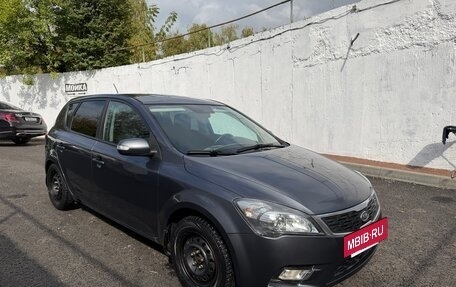 KIA cee'd I рестайлинг, 2010 год, 485 000 рублей, 3 фотография