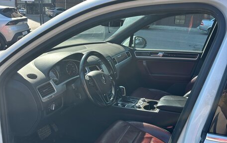 Volkswagen Touareg III, 2016 год, 3 350 000 рублей, 7 фотография
