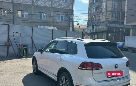 Volkswagen Touareg III, 2016 год, 3 350 000 рублей, 6 фотография