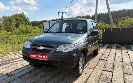 Chevrolet Niva I рестайлинг, 2013 год, 380 000 рублей, 1 фотография