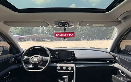Hyundai Elantra, 2023 год, 1 249 777 рублей, 5 фотография