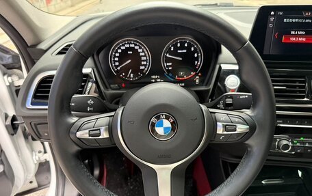 BMW 1 серия, 2022 год, 1 591 000 рублей, 11 фотография