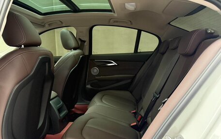 BMW 1 серия, 2022 год, 1 591 000 рублей, 10 фотография