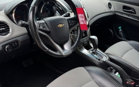 Chevrolet Cruze II, 2013 год, 810 000 рублей, 10 фотография
